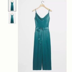 Silky sleeveless jumpsuit